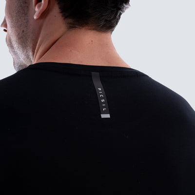 Camiseta hombre Essentials FY26